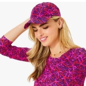 NWT LILLY PULITZER Run Around Hat In Passion Fruit Pink Star Searching